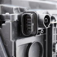 Valeo Halogen Scheinwerfer H7 links passt für Audi Q5 Facelift ab Baujahr 12-17