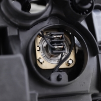 Valeo Scheinwerfer H15/H7 mit Motor rechts passt für VW Amarok S7B ab 10-20