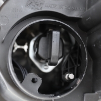 Valeo Scheinwerfer H15/H7 mit Motor rechts passt für VW Amarok S7B ab 10-20