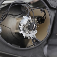 Valeo Scheinwerfer H7 schwarz rechts passt für Opel Corsa D Kasten S07 ab 06-10