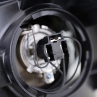 Scheinwerfer Hella H4 rechts passt für Ford Fiesta V (JH/JD) ab Baujahr 01-05