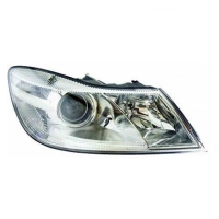 Xenon Scheinwerfer Hella D1S SET passt für Skoda Octavia II 1Z3/1Z5 ab 09-13